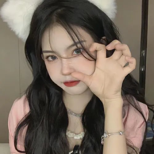 辣个艾莉丝 封面